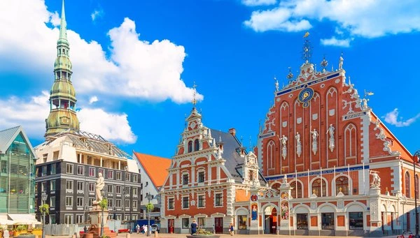 TALLINN-PARNU-TURAIDA-SIGULDA-SALASPILS-RIGA